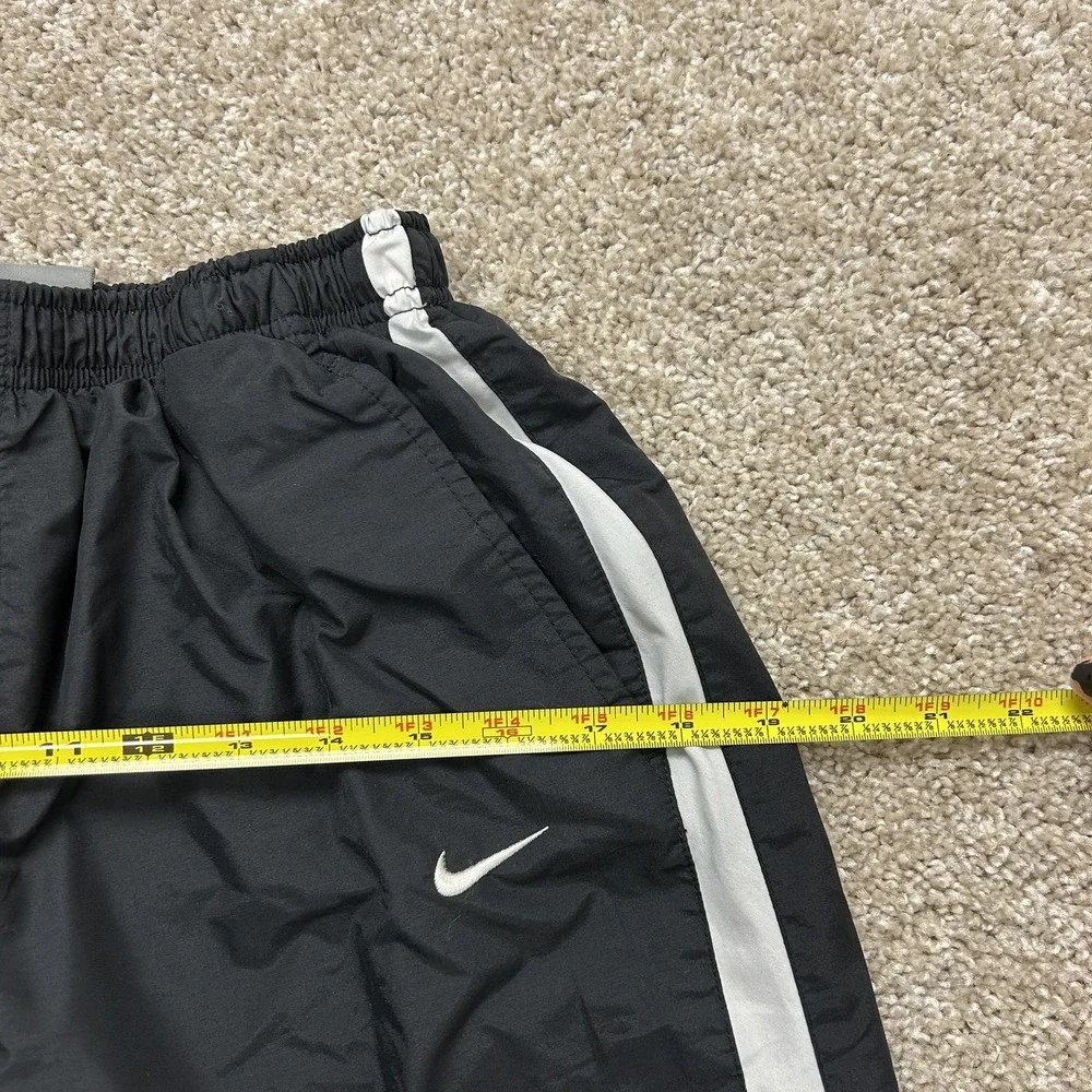 Y2K Nike Track Pants Lined Womens Medium Black Woven Elastic Waist Pockets Gym